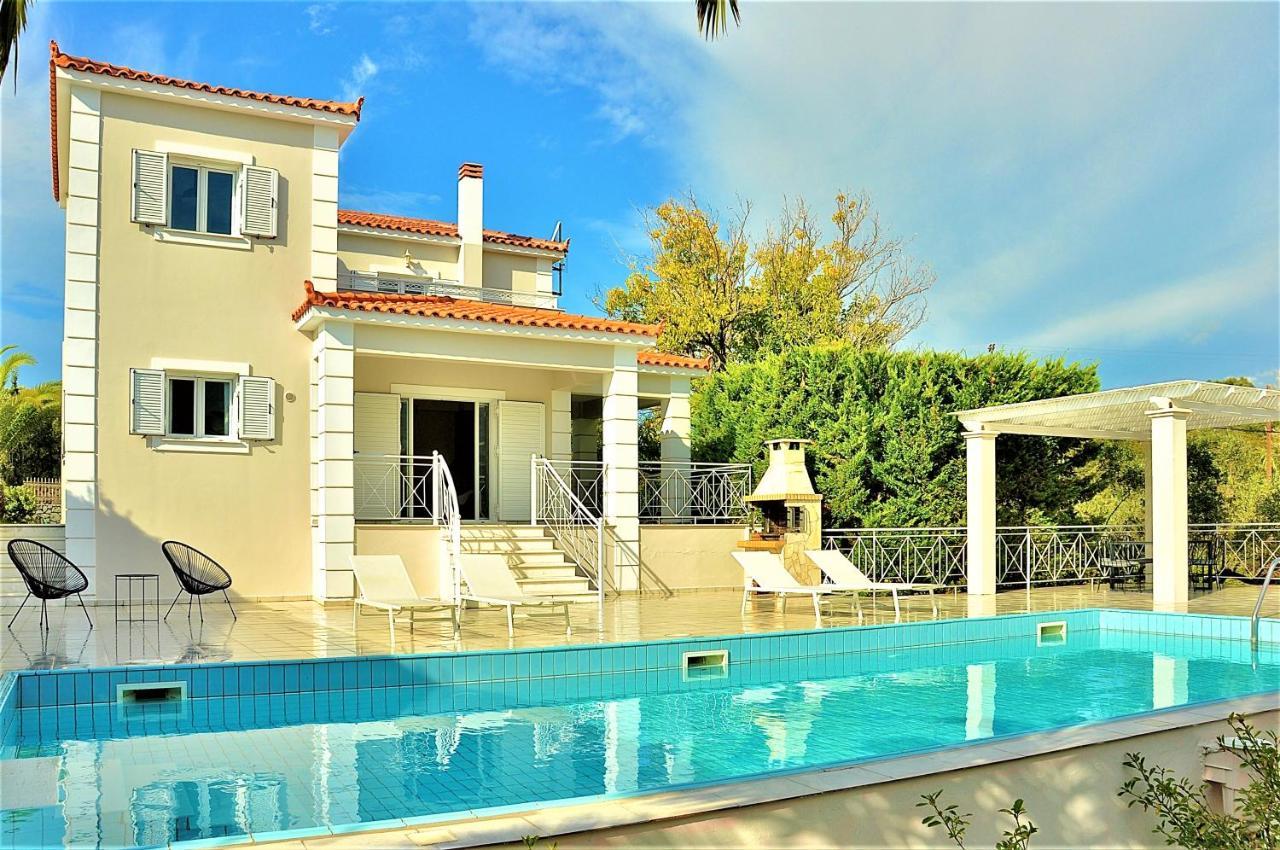 Sea Wave Villa Kefaloniaprivatevillas Τραπεζάκι Εξωτερικό φωτογραφία