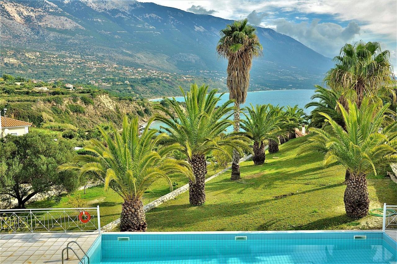 Sea Wave Villa Kefaloniaprivatevillas Τραπεζάκι Εξωτερικό φωτογραφία
