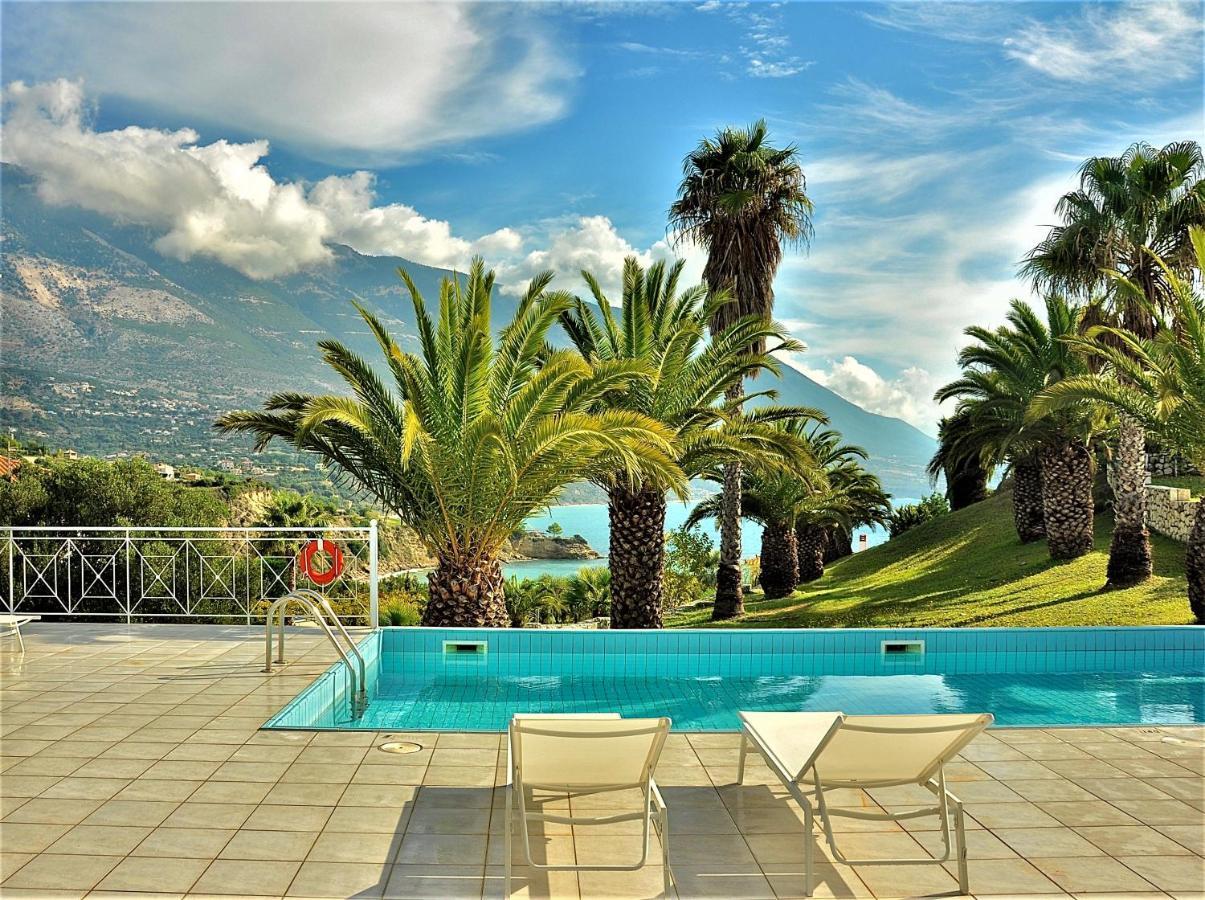 Sea Wave Villa Kefaloniaprivatevillas Τραπεζάκι Εξωτερικό φωτογραφία